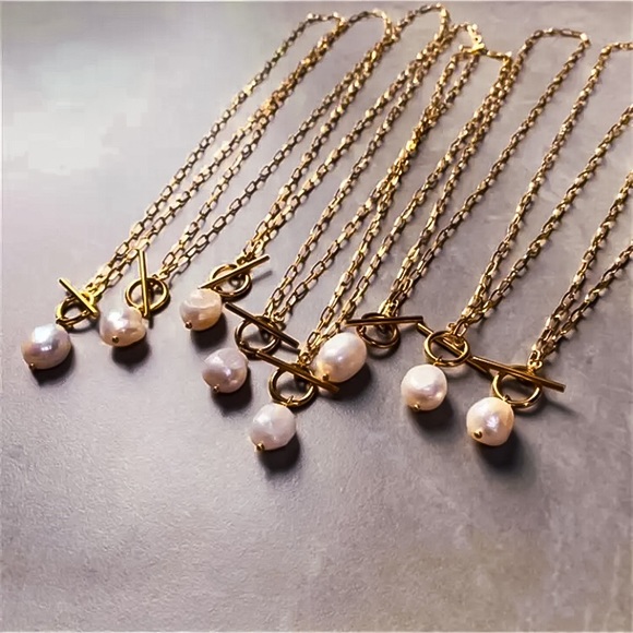 🔵𝟲𝟱%𝗢𝗙𝗙 𝗯𝘂𝗻𝗱𝗹𝗲𝘀 𝟯+🔵 NEW Freshwater Pearl Stainless Steel Necklace - Picture 11 of 14